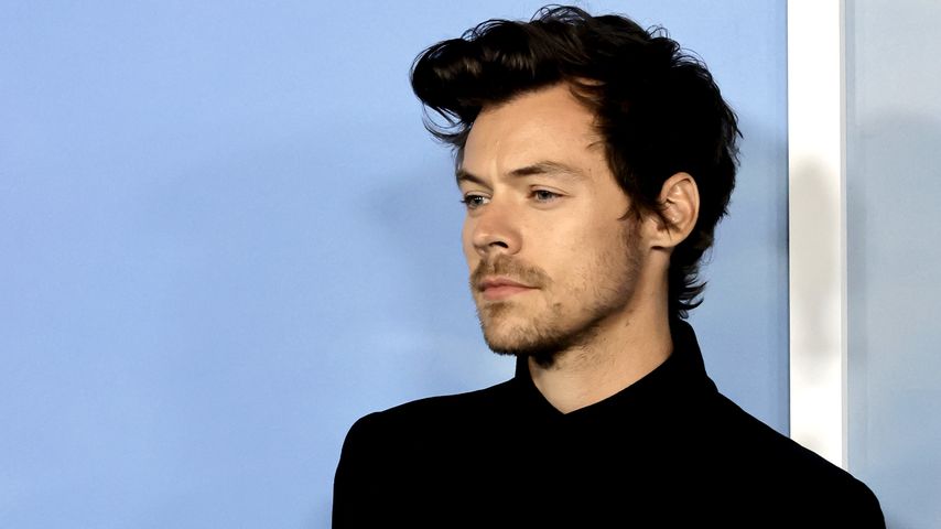 Nach Trennung: Wen umarmt Harry Styles denn hier so innig?