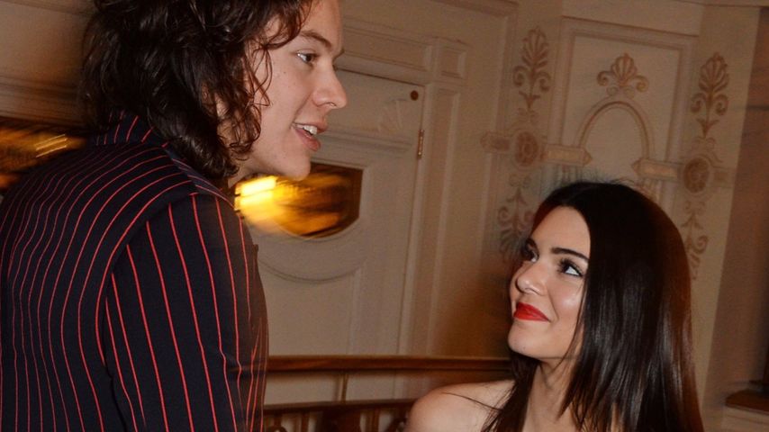Heiße Turtelei: So vergnügt sich Kendall Jenner mit Harry!