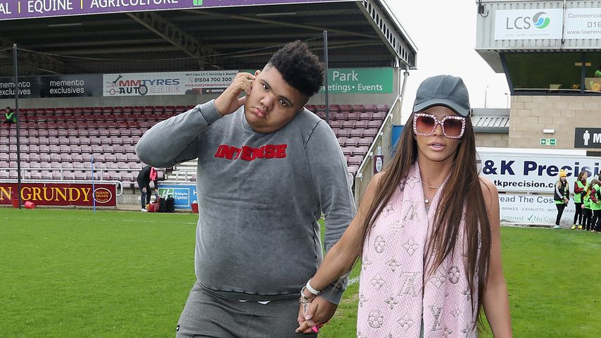 Was ist bei Katie Price los? Ihre Zwei-Mio.-Villa verrottet