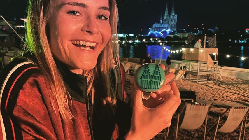 Baby und Blitzhochzeit: Hazel Brugger gibt private Einblicke
