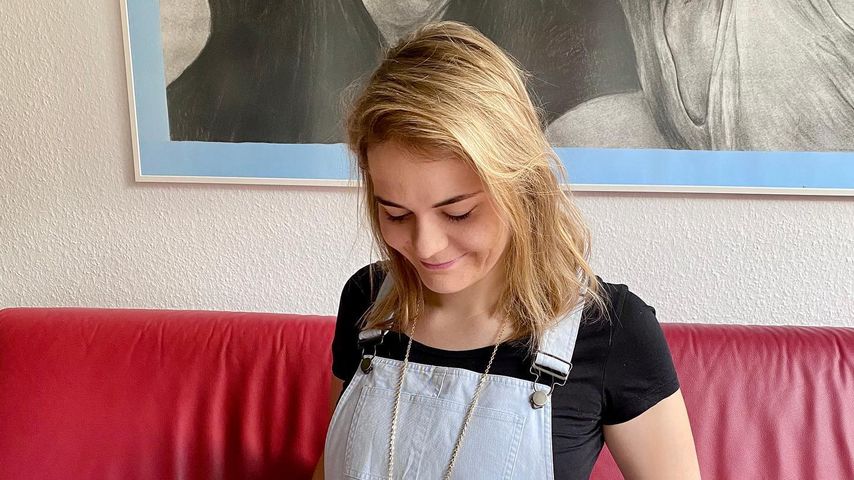 Hazel Brugger, Komikerin