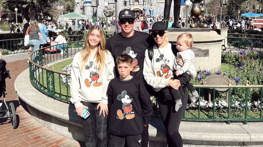 Heather Rae Young und ihre Familie im Disneyland 2024