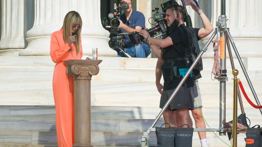 Warten am GNTM-Set: Wie vertreiben sich die Models die Zeit?