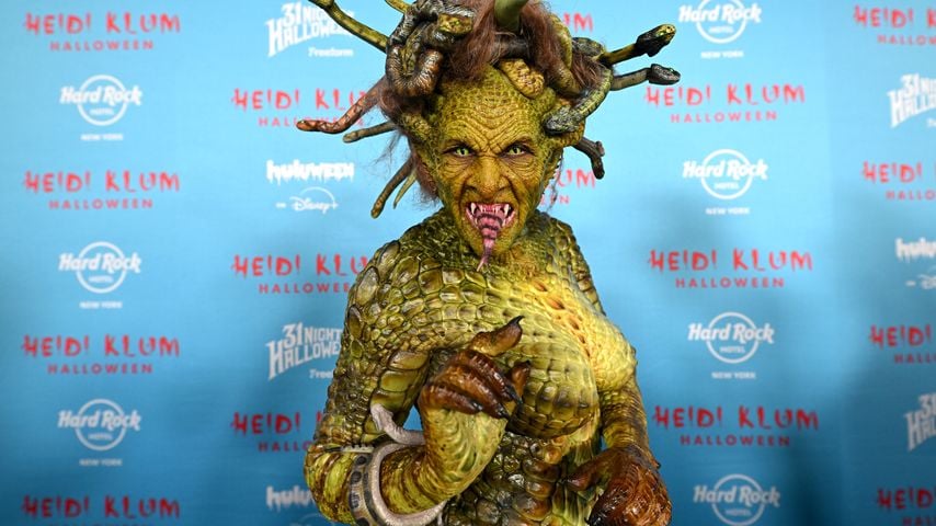 Heidi Klum als Medusa bei ihrer Halloween-Party 2025