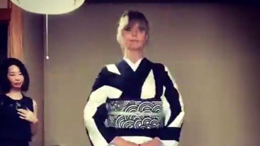 Kultur-Erfahrung: Heidi Klum wird für Kimono-Look gefeiert!