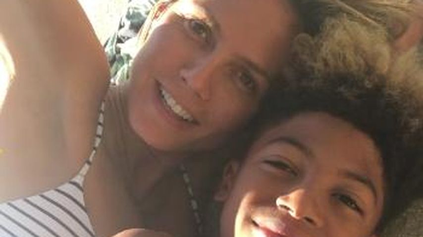 Model Heidi Klum und ihr Sohn Henry Günther Ademola Dashtu Samuel
