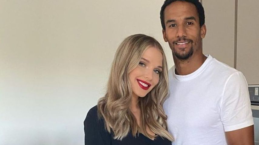 Schwangere Helen Flanagan feiert elften Jahrestag mit Scott