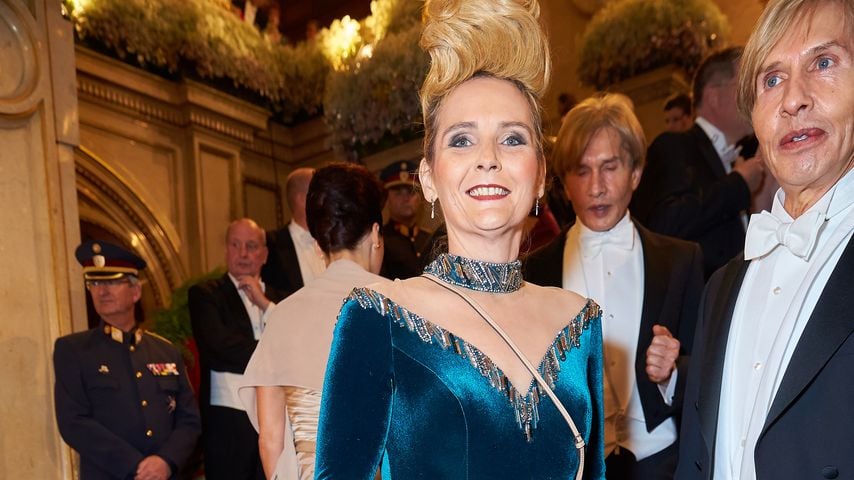 Rache an Dschungel-Autor: Helena Fürst teilt Diss-Gedicht!