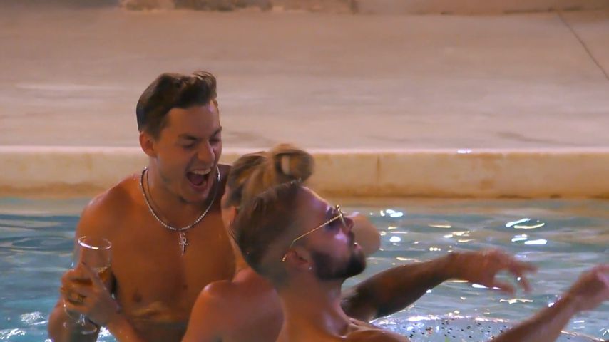 Zu touchy bei "Temptation Island"? Henrik erklärt Verhalten