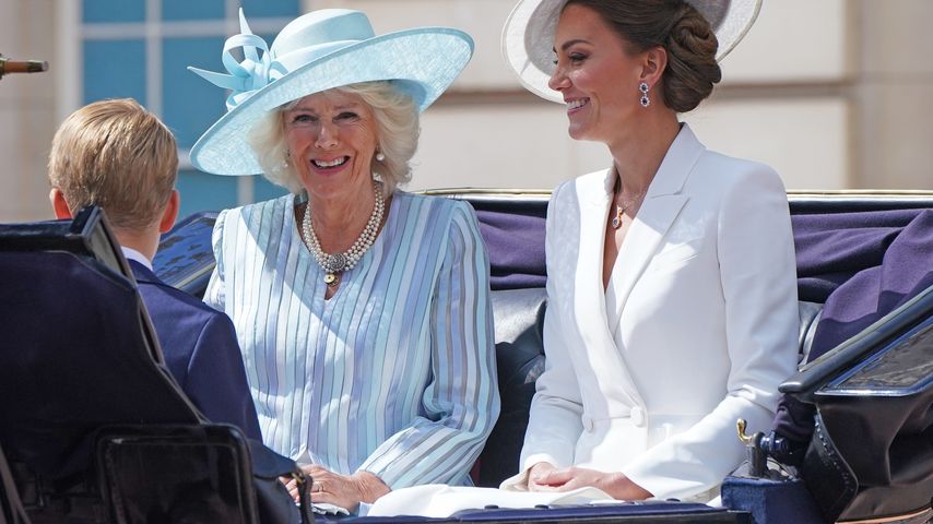 Camilla vs. Kate: Welcher Paraden-Look gefällt euch besser?