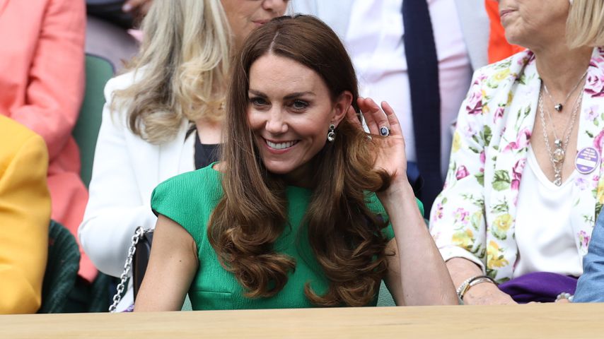 Nach Quarantäne: Herzogin Kate strahlt in Grün in Wimbledon