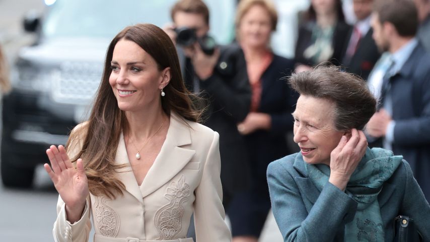 Herzogin Kate & Prinzessin Anne erstmals zusammen auf Event