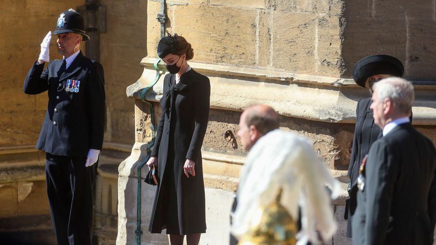 Herzogin Kate vor Prinz Philips Trauergottesdienst