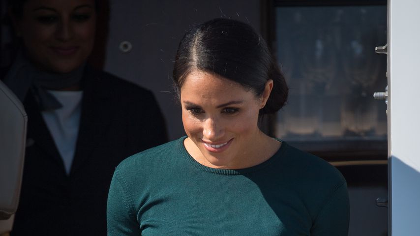 Slip-Blitzer: Herzogin Meghan passiert peinliche Rock-Panne