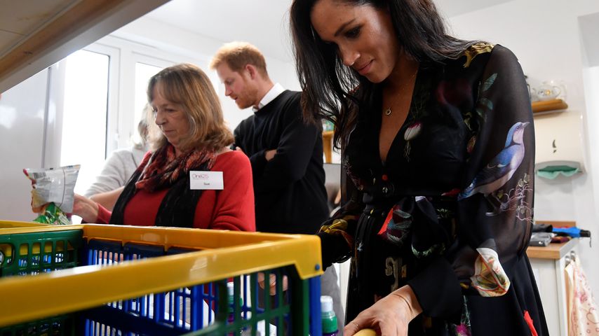 So süß freute sich Vic Beckham, dass Meghan ihre Mode trägt