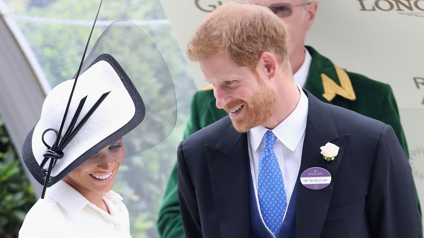 Harry findet's süß: Meghan spricht mit britischem Akzent