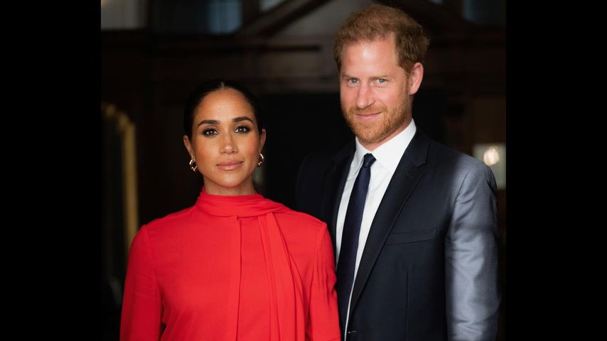 Könnten Herzogin Meghan und Prinz Harry Titel verlieren?