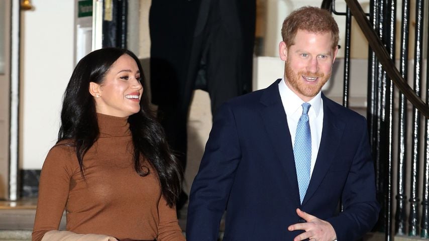 Royaler Rücktritt von Harry und Meghan: Das sagen die Fans!