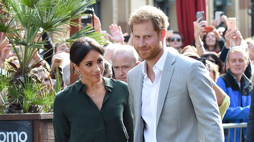 Prinz Harry & seine Meghan verzaubern total verliebt Sussex!
