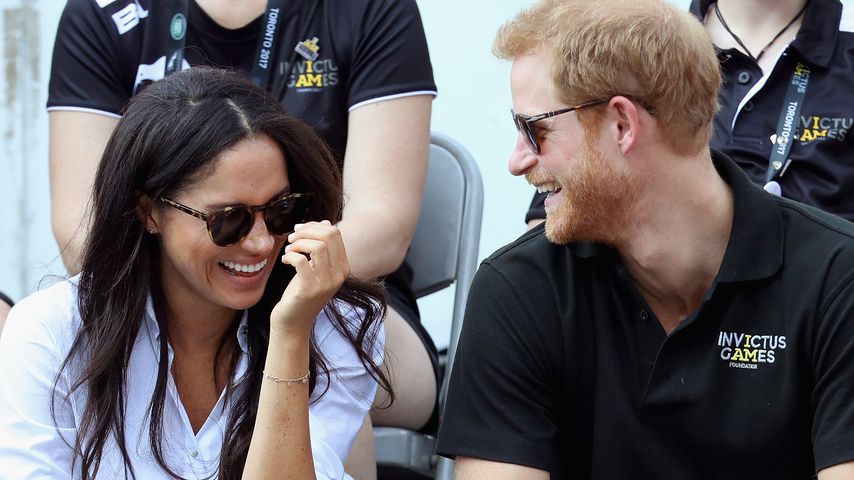 Undercover! Harry und Meghan zogen Halloween von Tür zu Tür