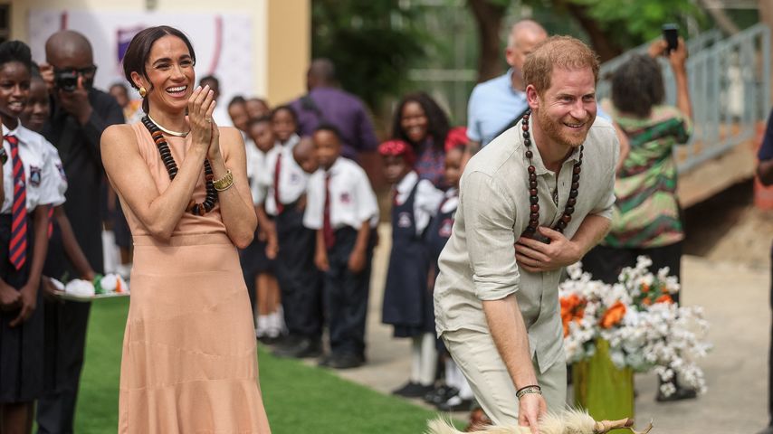 Kleiner Spaß? Prinz Harry photobombt Gruppenfoto mit Meghan