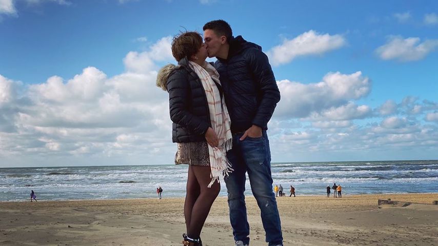 "Hier & Jetzt"-Protagonistin Leona mit ihrem Freund