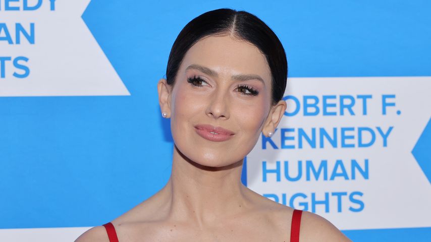 Hilaria Baldwin verteidigt ihre wechselnden Akzente