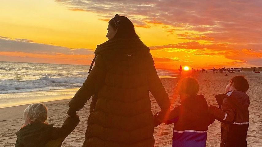 Hilaria Baldwin mit ihren Kids