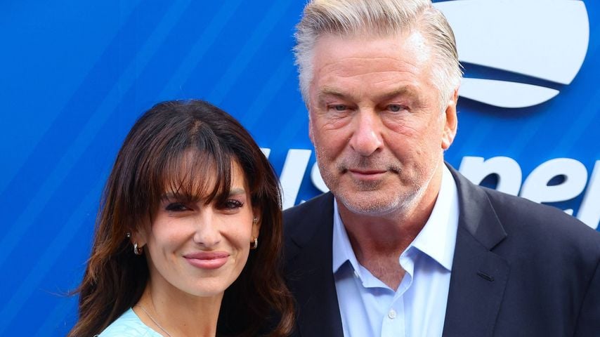 Bei der Eröffnungsgala der US Open 2025: Hilaria Baldwin und Alec Baldwin in New York