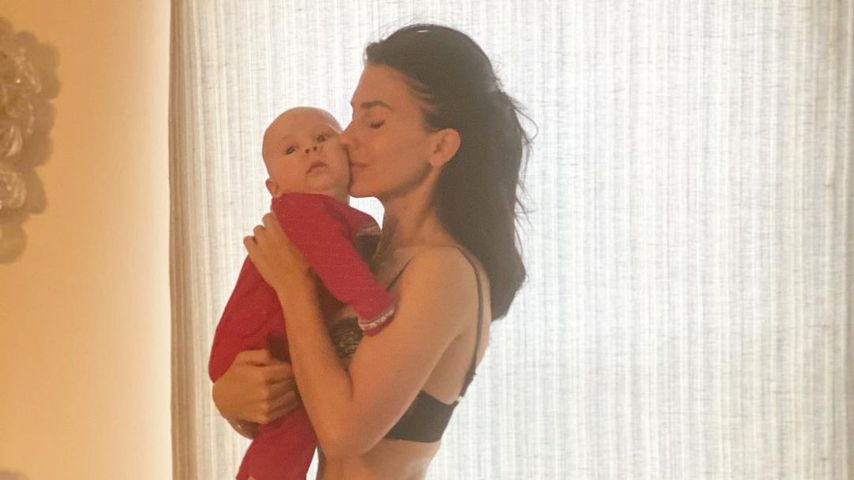 Drei Monate nach Geburt: Hilaria Baldwin zeigt ihre Figur