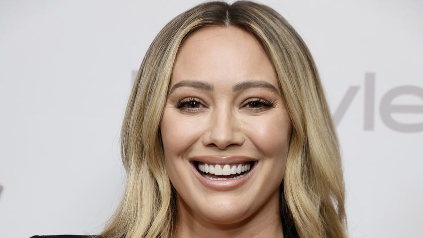 Hilary Duff entdeckt kleinen "Lizzie McGuire"-Fan im Flieger