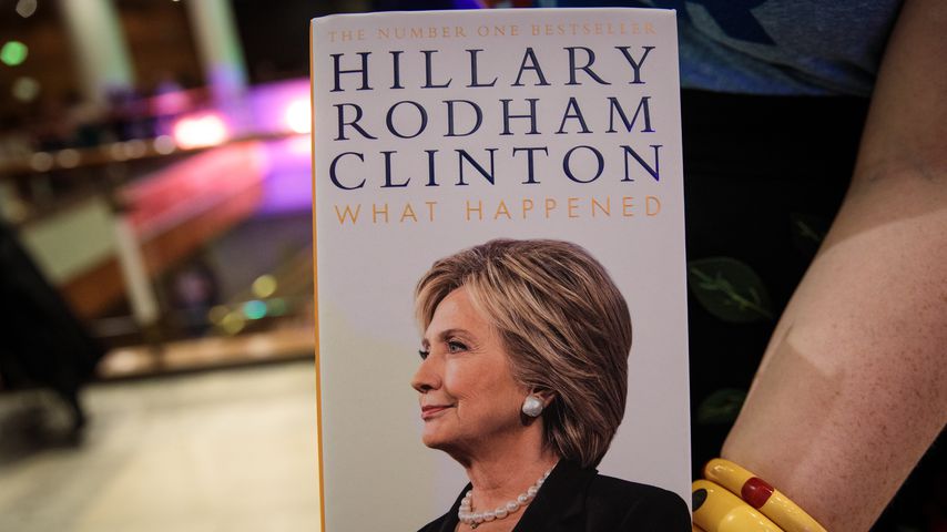 Hillary Clinton: Zeh-Bruch wegen Treppensturz in High Heels