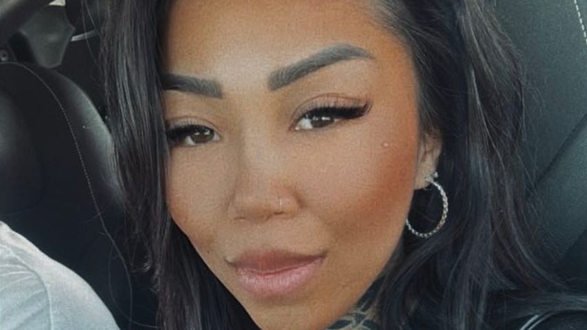 Hillary, "Temptation Island"-Kandidatin