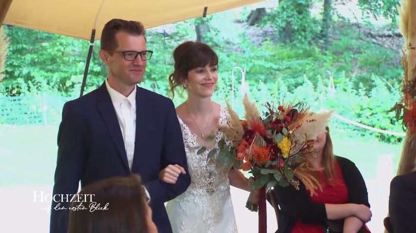 "Hochzeit auf den ersten Blick"-Braut Annika mit ihrem Onkel