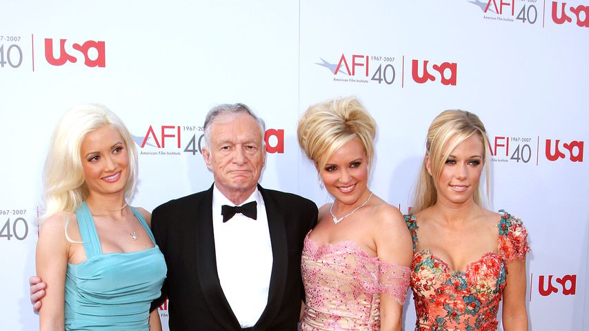 Holly Madison, Hugh Hefner, Bridget Marquardt und Kendra Wilkinson, 2007 in Hollywood