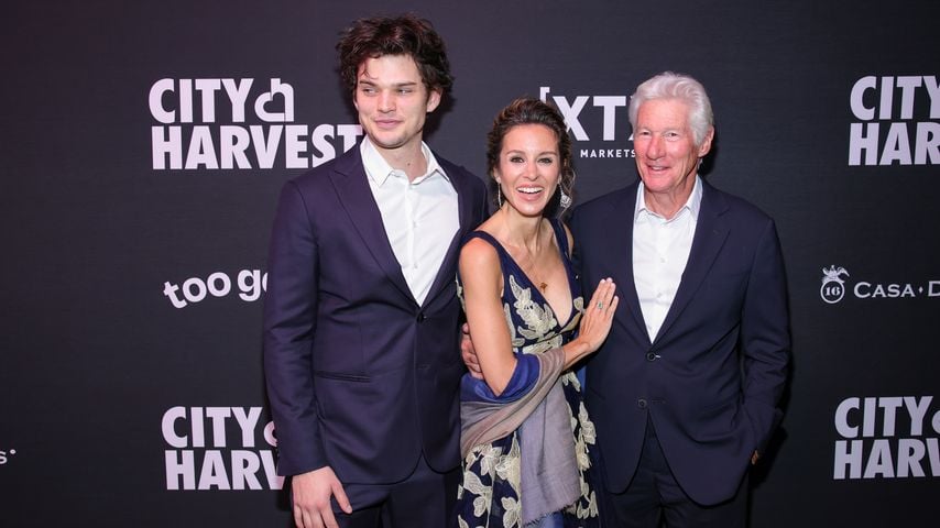 Homer James Jigme Gere, Alejandra Silva und Richard Gere bei der City Harvest Gala 2025 in New York