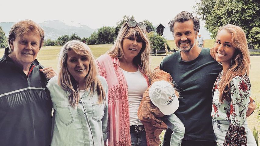 Howard, Donnice, Claudia, Mads, Wayne und Annemarie Carpendale im Juli 2021