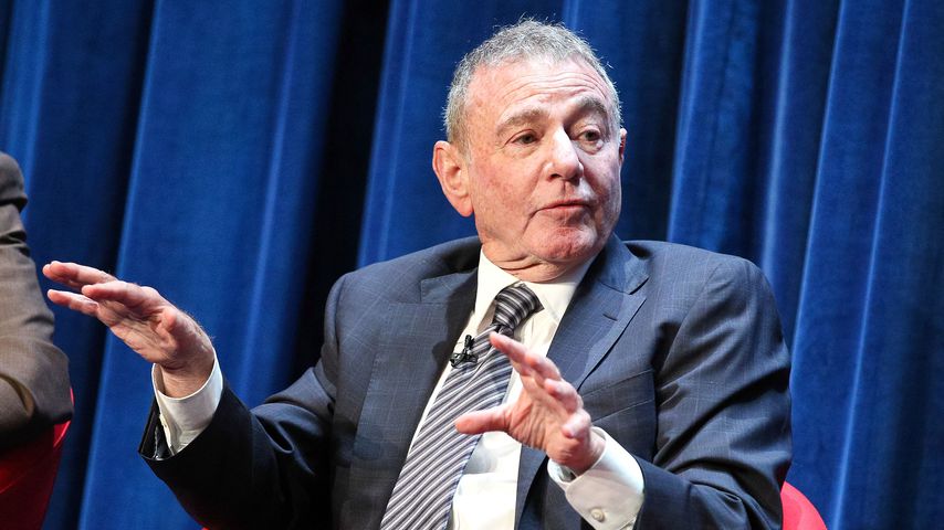 Howard Weitzman, Jurist