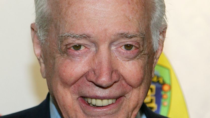 Hugh Downs, Nachrichtensprecher