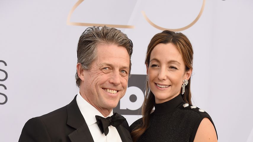 Hugh Grant und Anna Eberstein im Januar 2019
