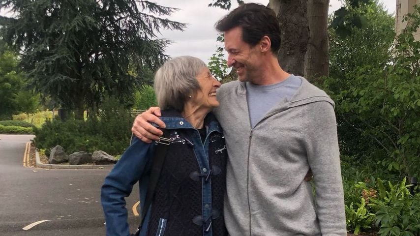 Hugh Jackman mit seiner Mutter, 2021