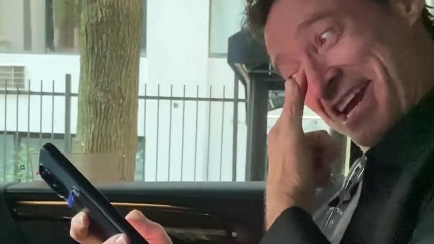 An der Spitze der Kinocharts: Hugh Jackman weint vor Freude