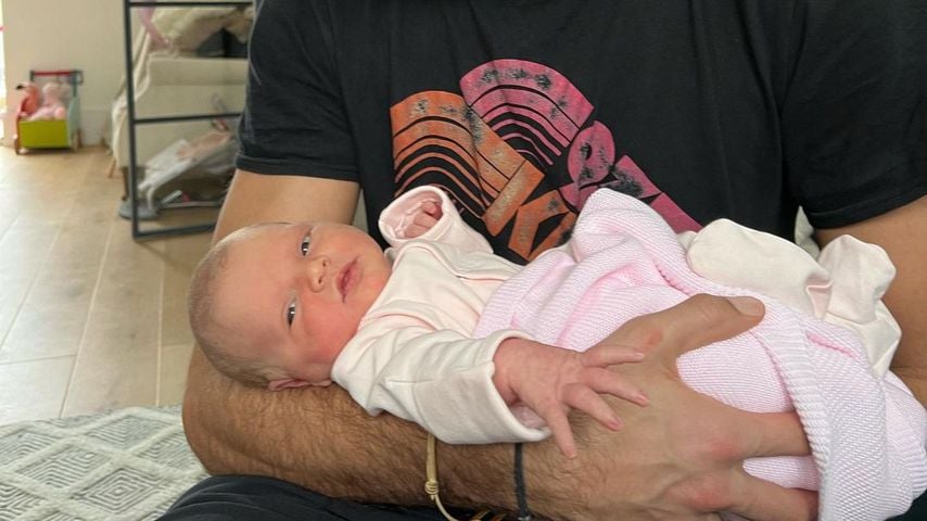 Hugo Taylor und seine Tochter Aurelia im Januar 2022