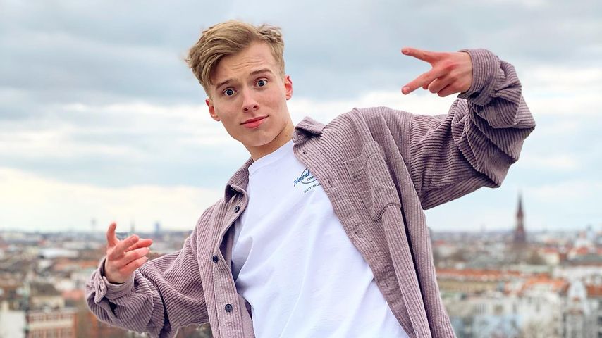 Iggi Kelly, Sänger