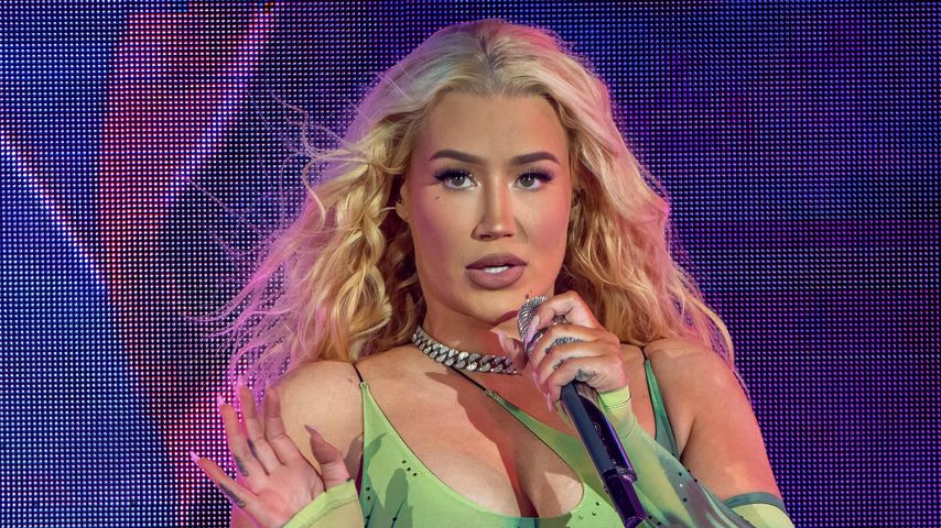 Iggy Azalea verteidigt sich gegen OnlyFans-Diss auf Twitter
