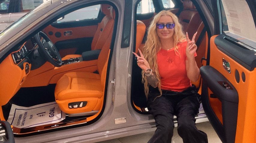 Iggy Azalea, Sängerin