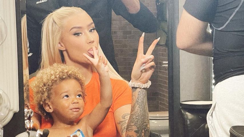 Neue Schnappschüsse: Iggy Azaleas Sohn Onyx verzaubert Fans!