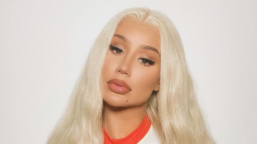 Iggy Azalea bewertet "ekelhafte Schwänze" für 300 US-Dollar