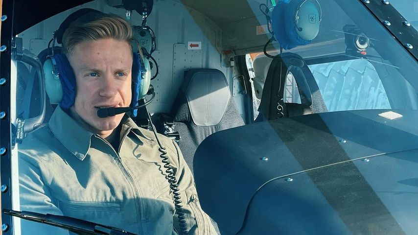 Igor Malinovsky in einem Hubschrauber