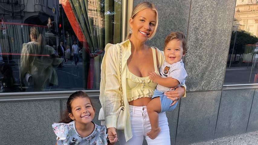 Ina Aogo mit ihren Kindern, August 2021